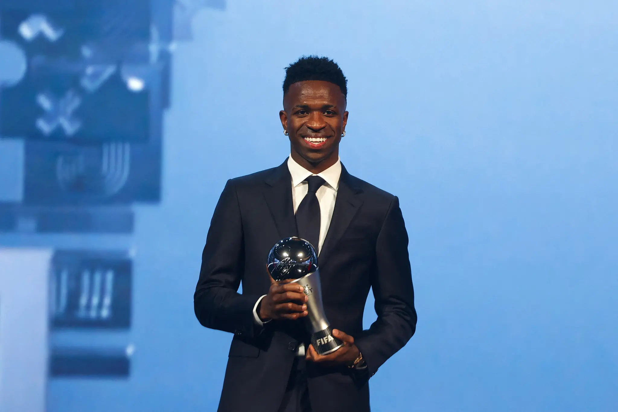 Vini Jr. é eleito o melhor jogador de futebol do mundo no Fifa The Best 2024