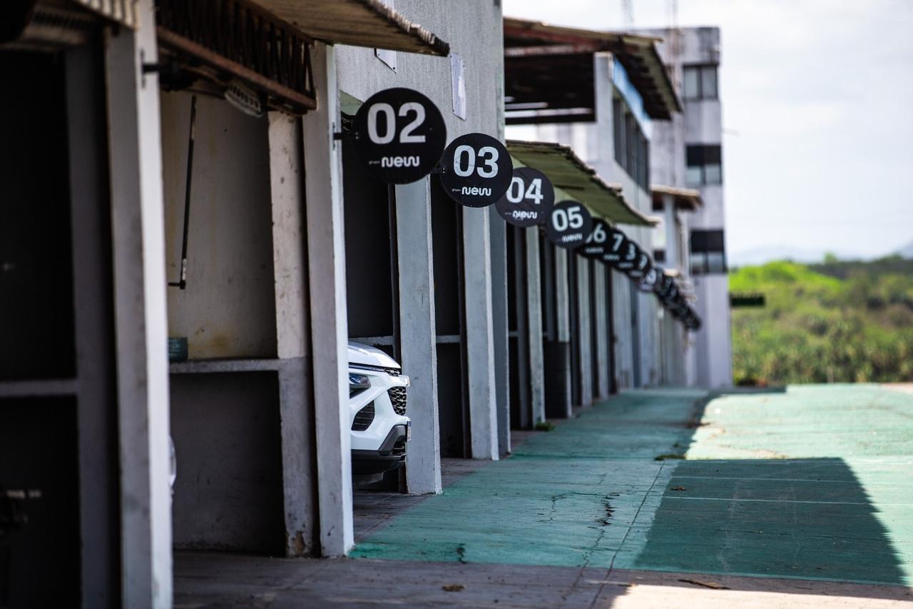 Área dos boxes do Autódromo do Eusébio