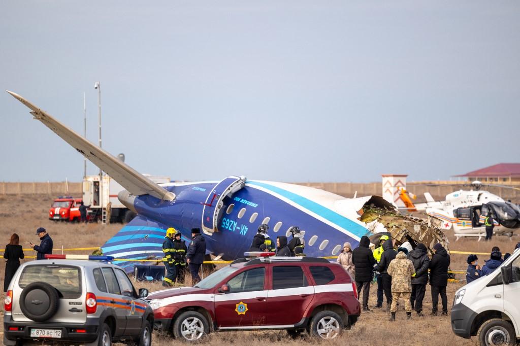 Queda de avião no Cazaquistão