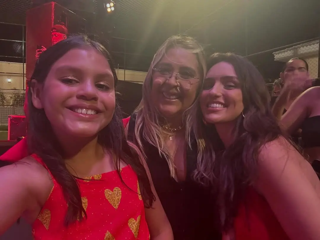 Rosilene mostrou que já se aproximou de Rafa Kalimann