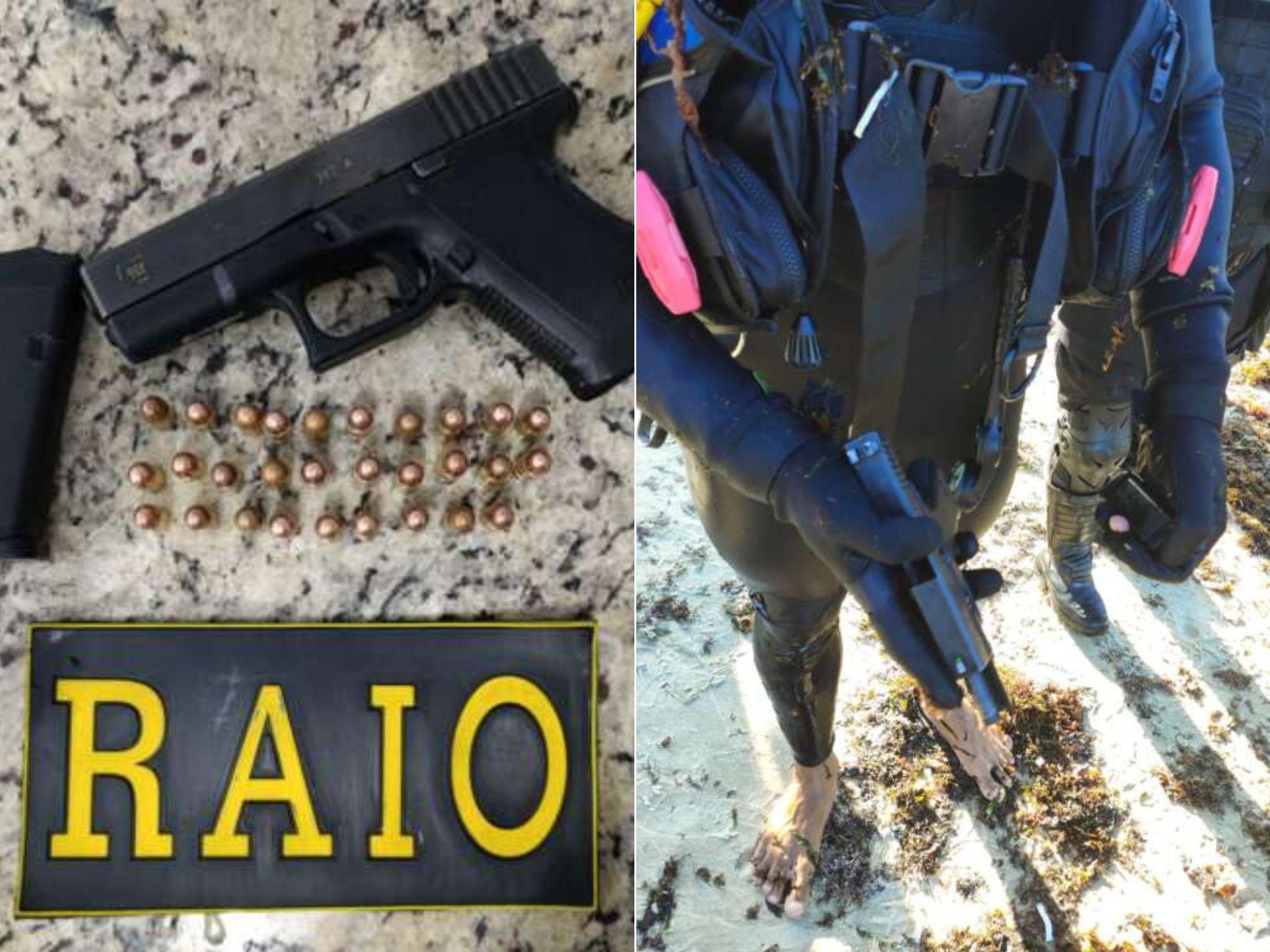 Arma foi localizada com a ajuda de mergulhadores do Corpo de Bombeiros