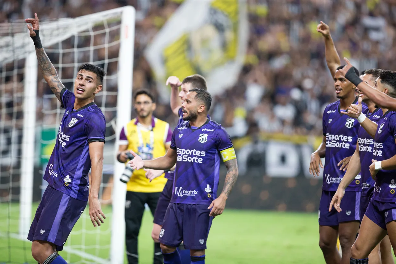 O Ceará é um dos 50 clubes no país patrocinados por 'bets'