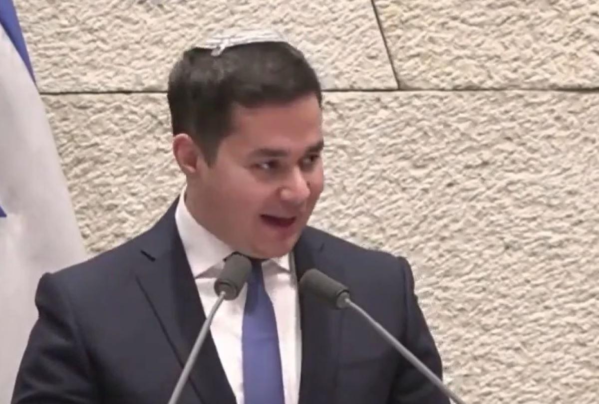 O parlamentar Dan Illouz utilizou as redes sociais para criticar e ameaçar o Brasil