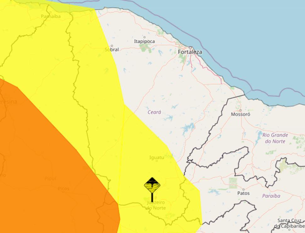 Mapa do Ceará com níveis de alerta de chuva