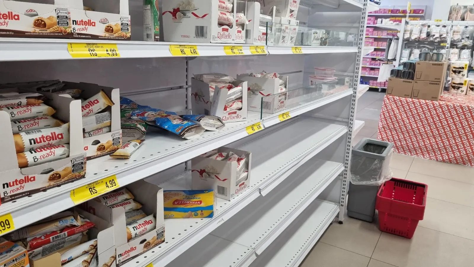 Falta de produtos carro-chefe, como chocolates, afetam vendas e imagem das lojas Americanas