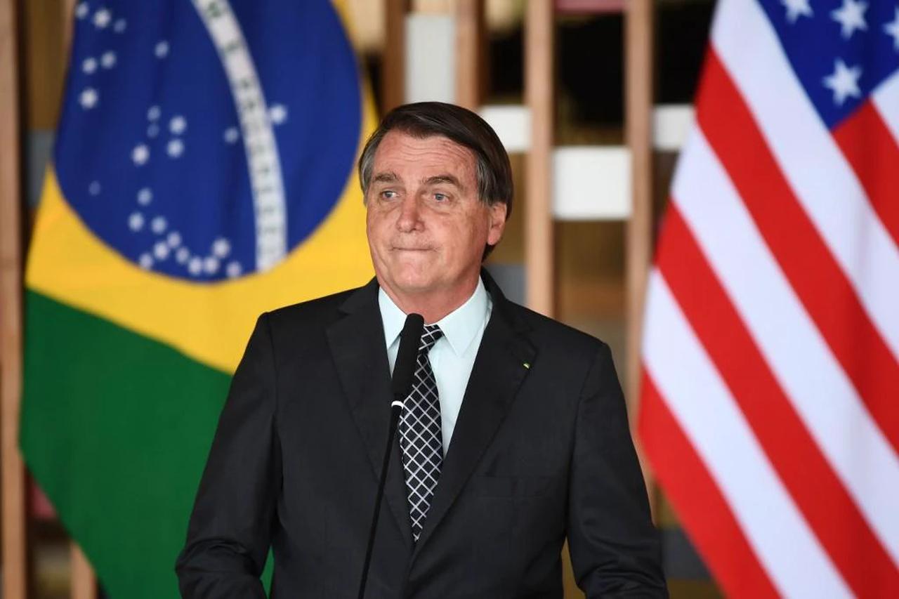 O passaporte de Jair Bolsonaro foi apreendido em fevereiro de 2023