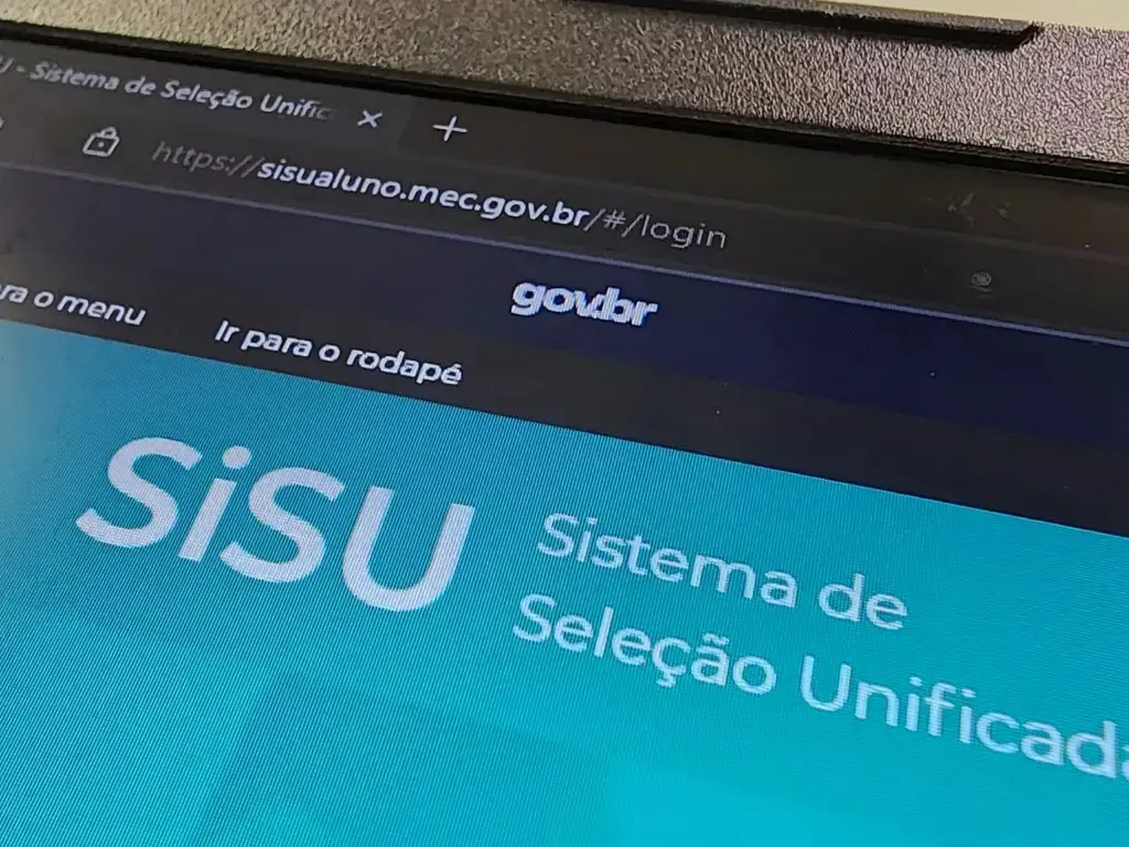 Tela de um computador aberta no site do Sisu