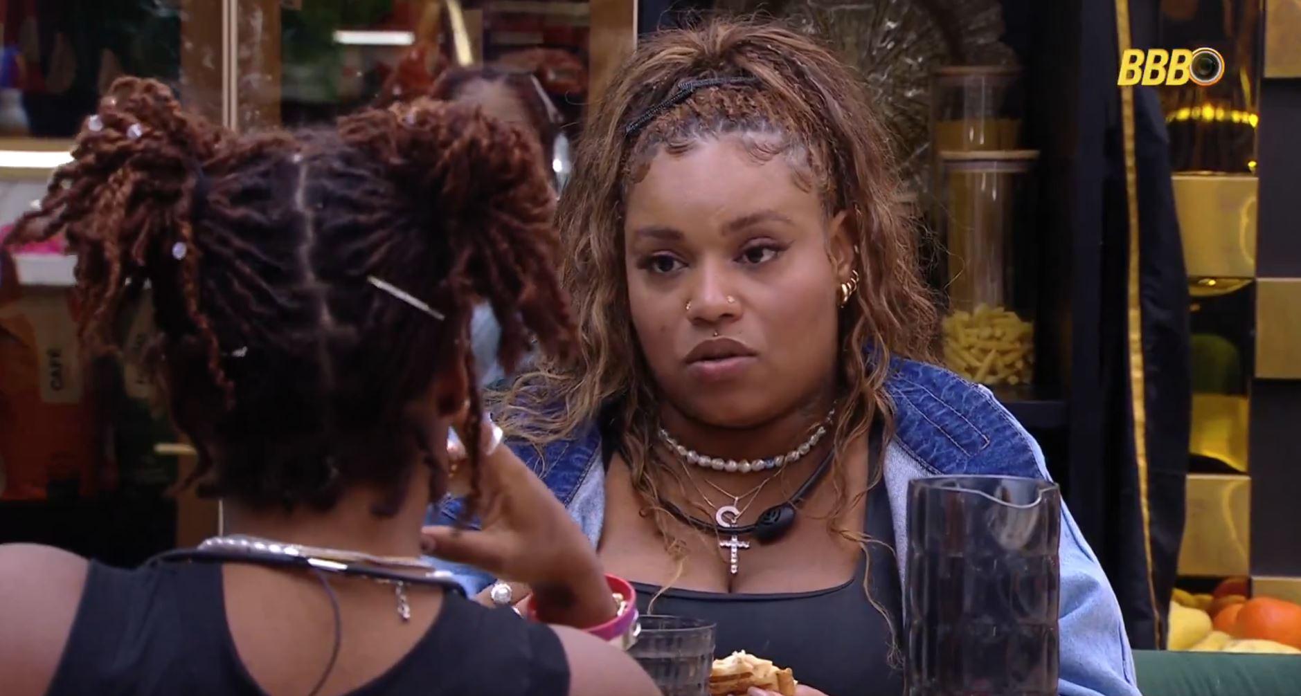 Camilla e Thamiris conversaram sobre a postura de Vitória após a formação do paredão