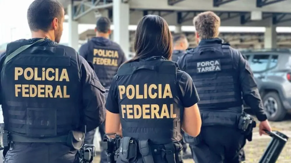 A Polícia Federal suspeita que a delegada tenha atuado para favorecer o irmão