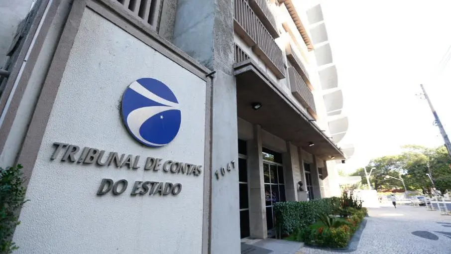 As prefeituras prestaram esclarecimentos ao órgão