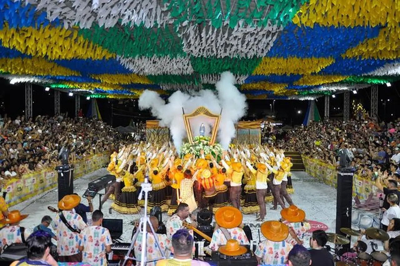 Apresentação Junina Babaçu