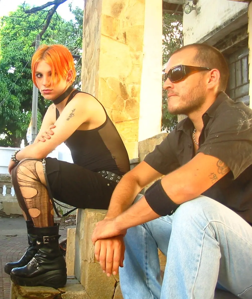 Foto da dupla em 2006, ano de lançamento do segundo álbum do Montage, 'Love Stories'