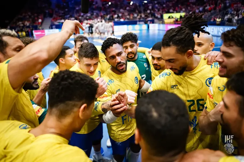 imagem mostra jogadores