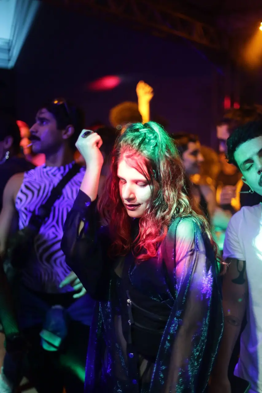 Conexão do público com a música é principal característica da cena