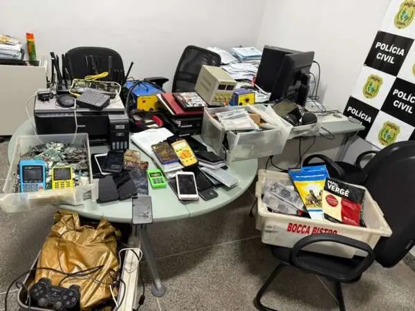 Materiais apreendidos pela Polícia