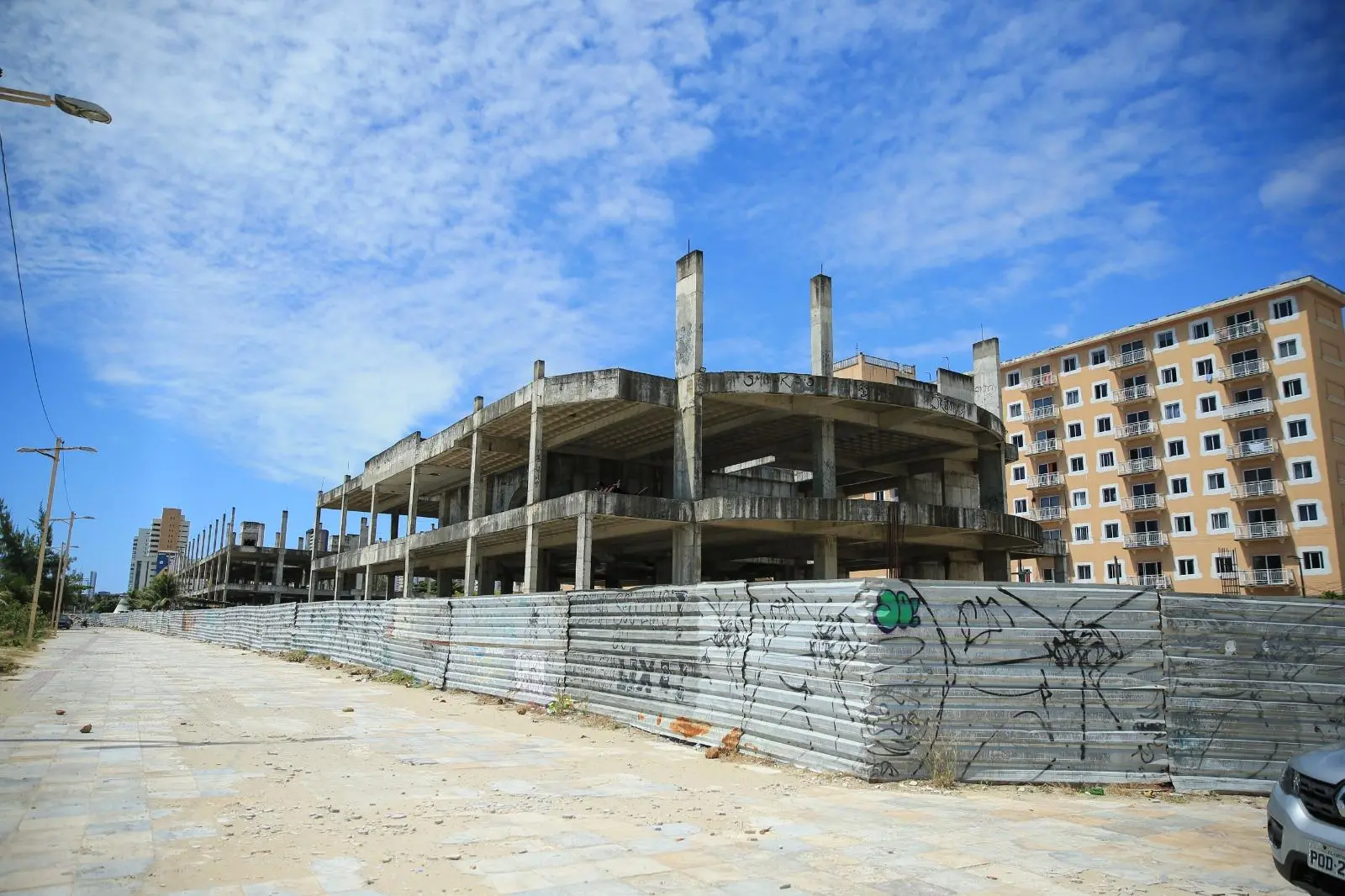 Canteira de obra inacabada do Acquario do Ceará