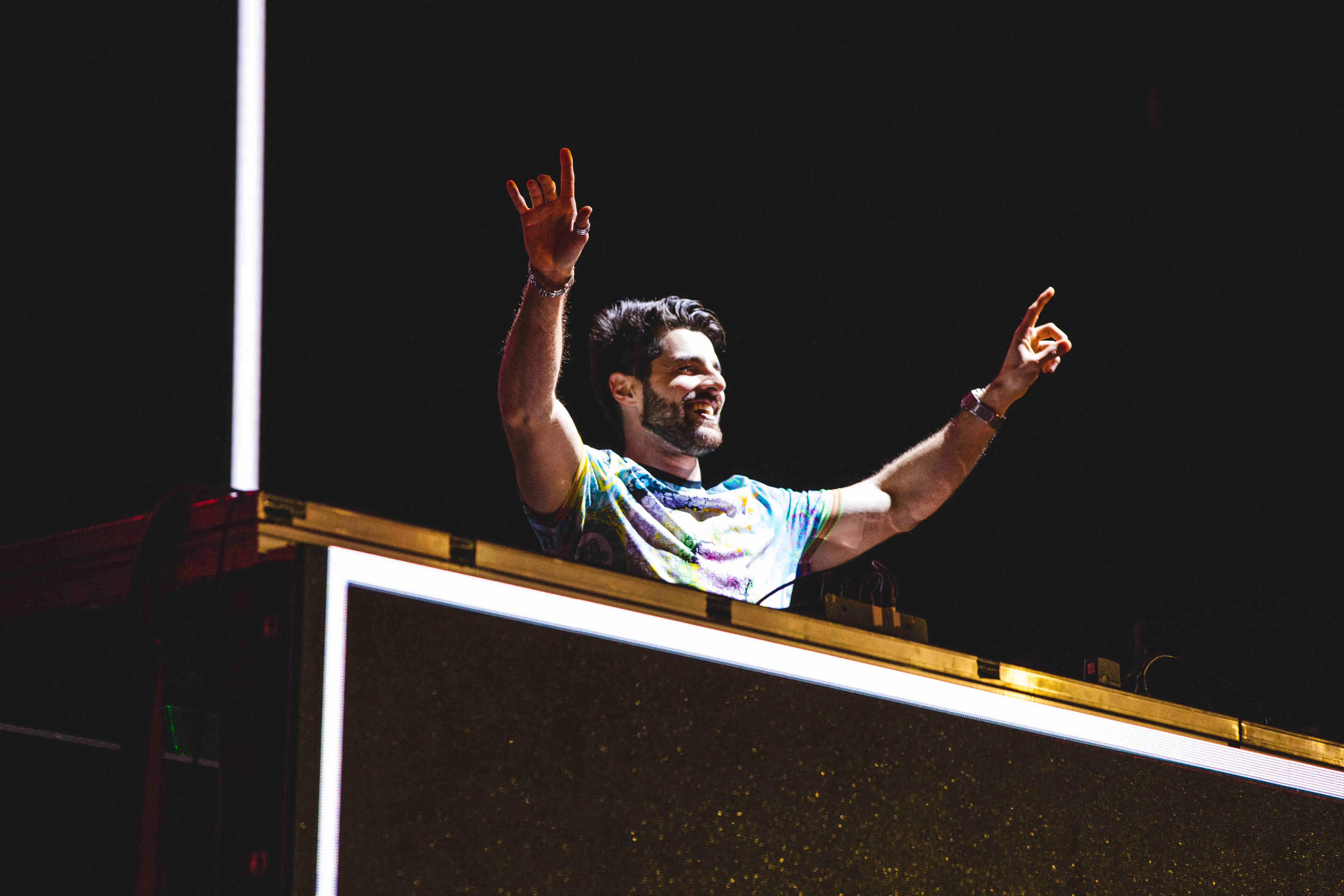 Cantor realiza apresentações no Ceará desde 2018, quando tocava no evento Villa Mix