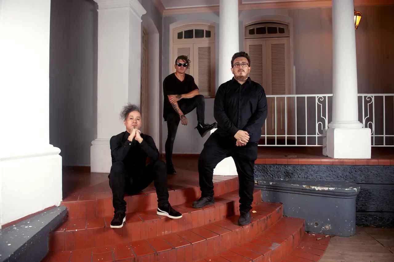 Airton, Deivyson e Danyel formam o Plastique Noir