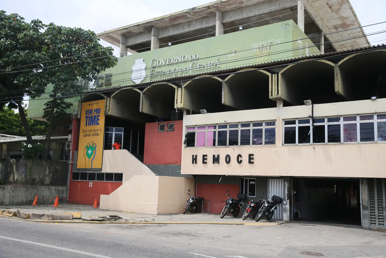 Fachada do Hemoce