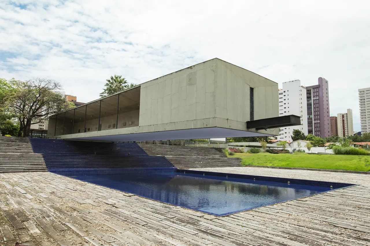 Mausoléu Castelo Branco, no bairro Meireles, em Fortaleza
