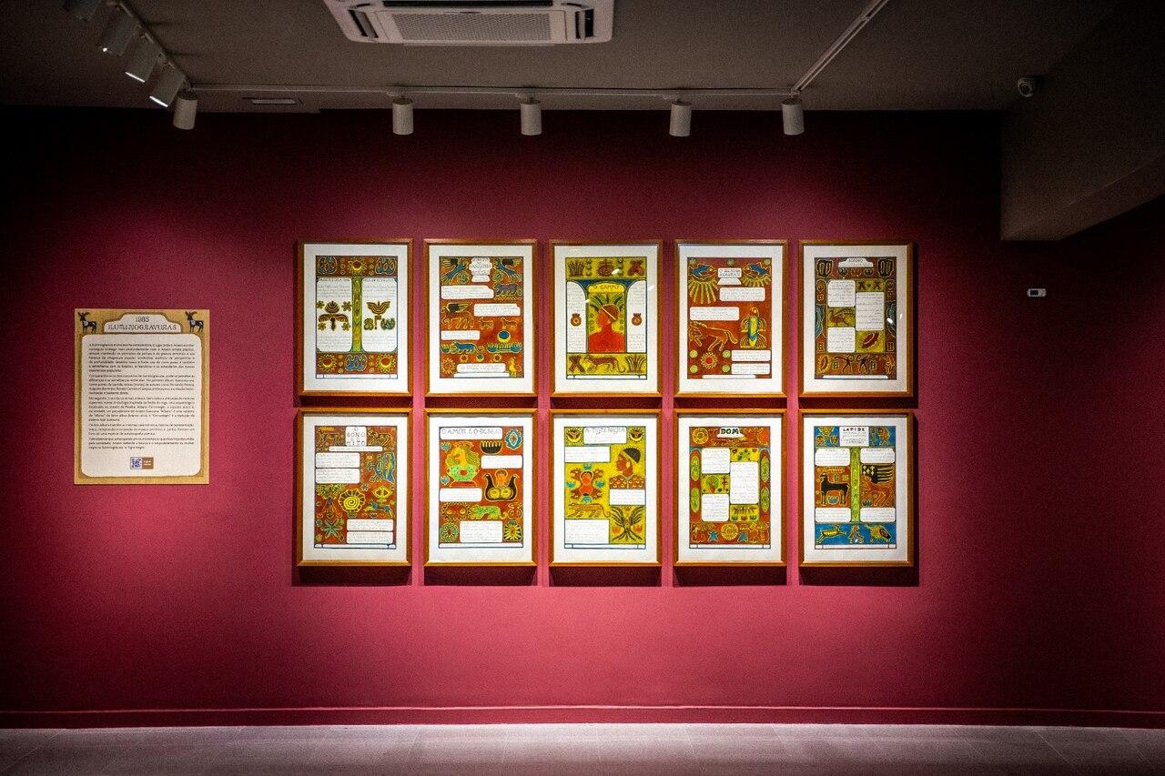 Iluminogravuras feitas por Ariano na década de 80 contam parte da história da cultura popular nordestina