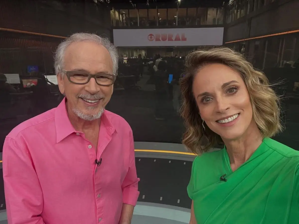 Foto de Nélson Araújo e Helen Martins na apresentação do Globo Rural