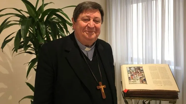 Dom Braz de Aviz participou de conclave em 2013
