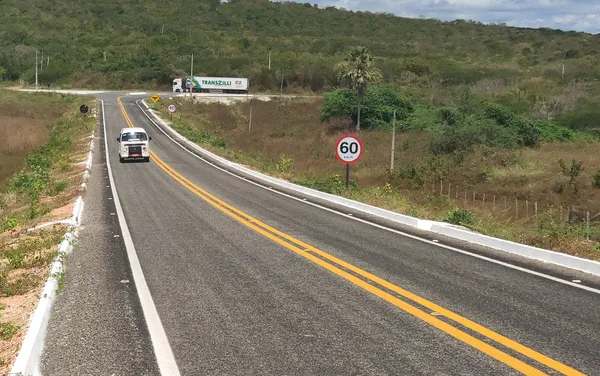 Maioria das rodovias estaduais no Ceará não são duplicadas, sobretudo aquelas distantes de grandes centros urbanos