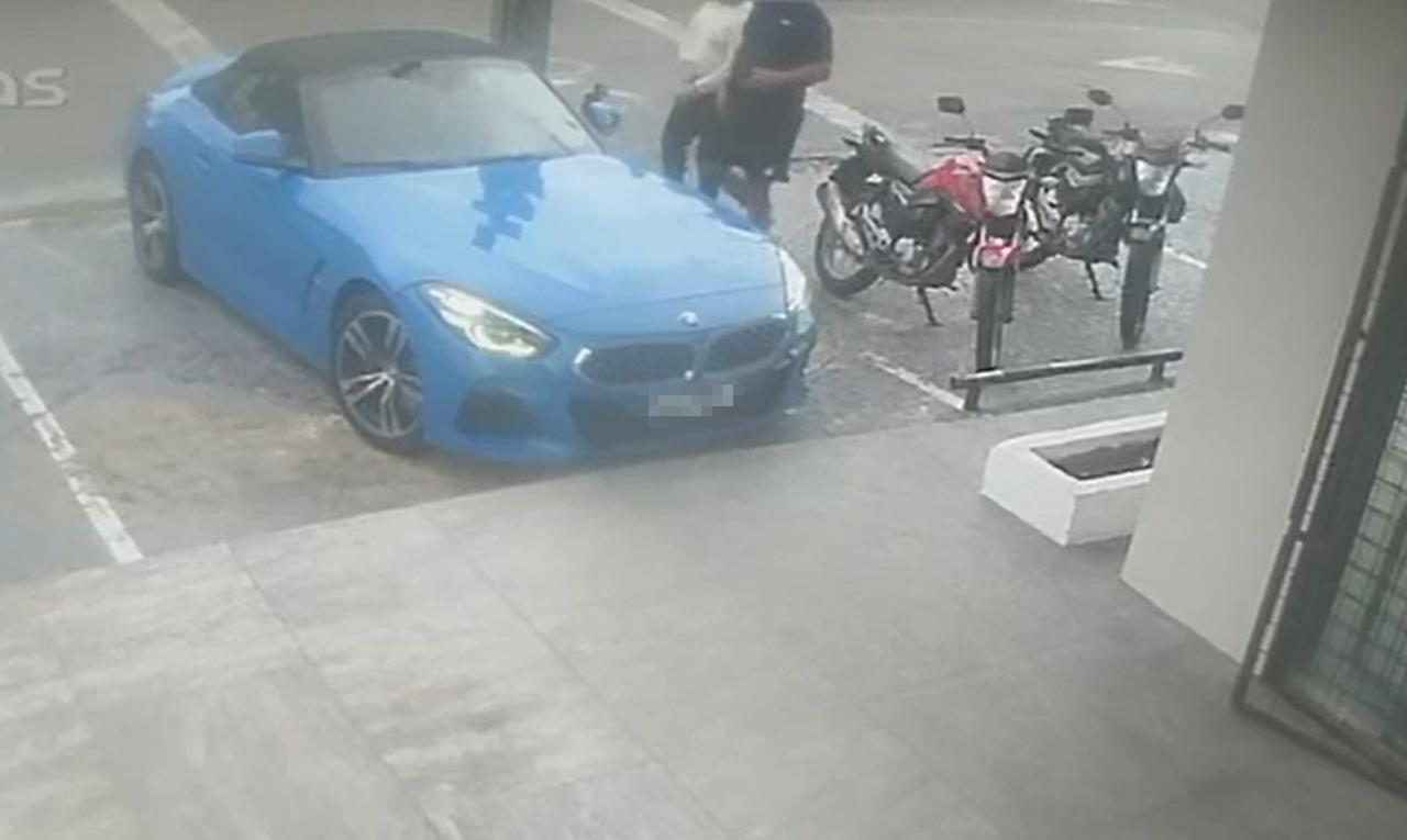 Captura de tela de vídeo onde motorista de BMW atira mata e homem que o abordou em Fortaleza