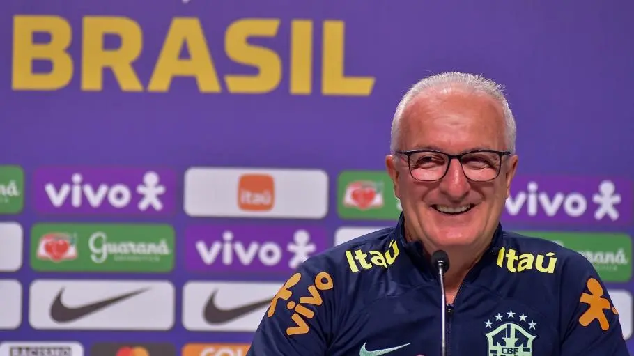 Dorival Júnior em ação pela CBF