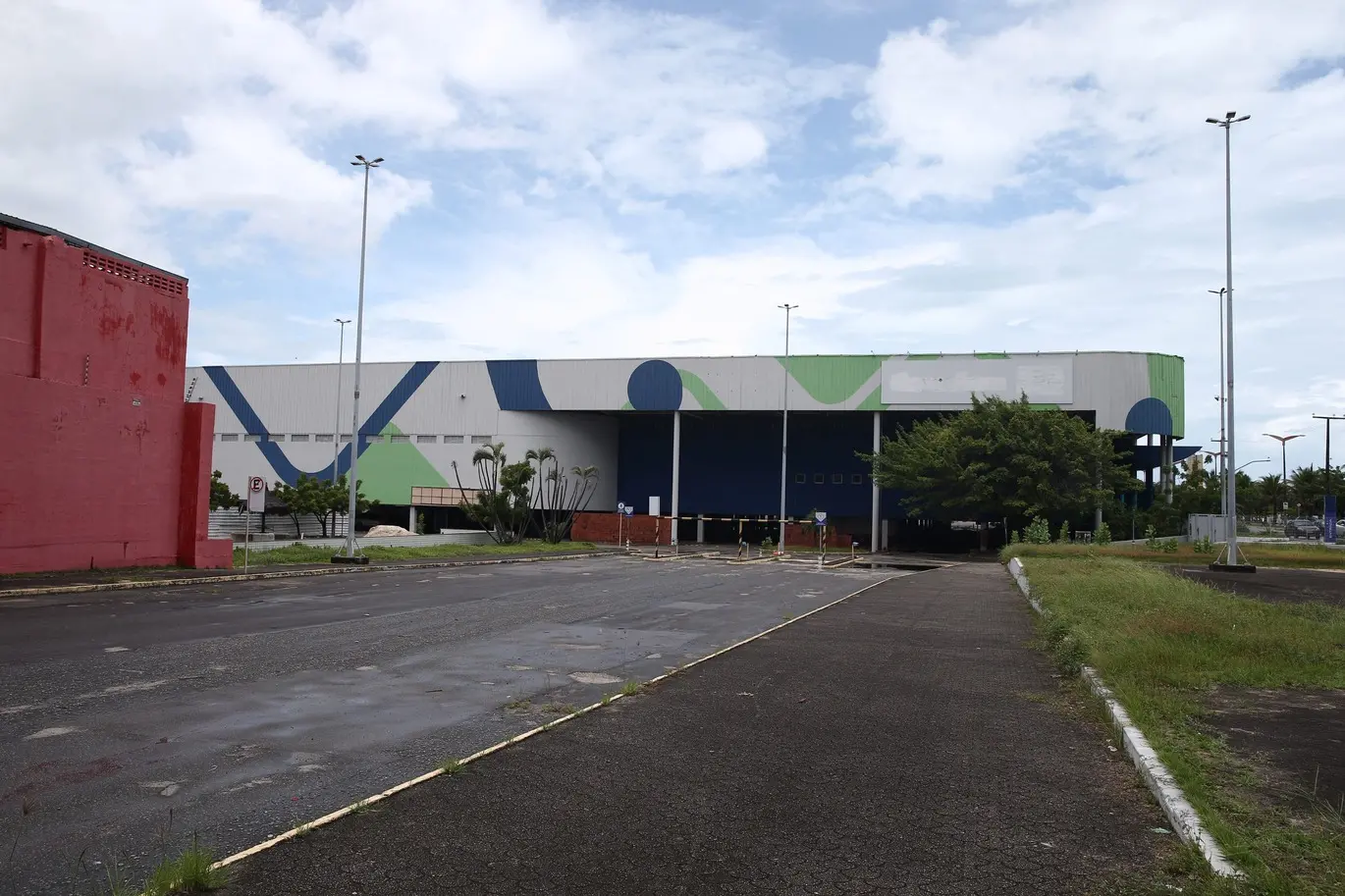 Carrefour Bezerra de Menezes fechado