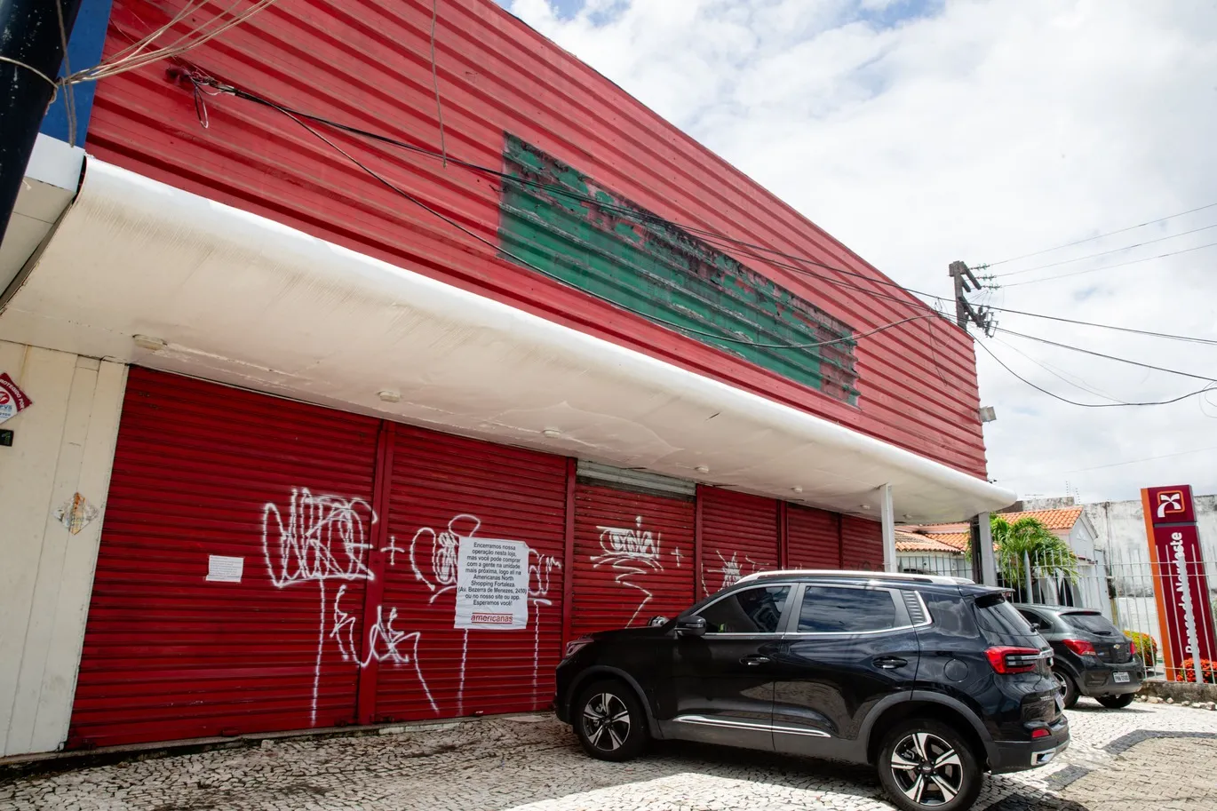Lojas Americanas foi fechada na avenida Bezerra de Menezes em 24 de dezembro do ano passado