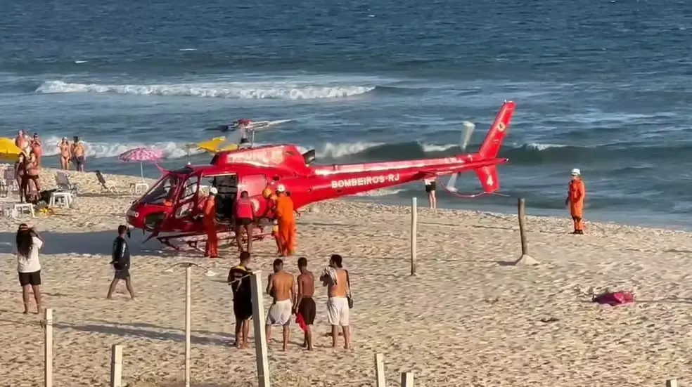 Vítimas foram socorridas de helicóptero em estado grave pelo Corpo de Bombeiros no Rio de Janeiro