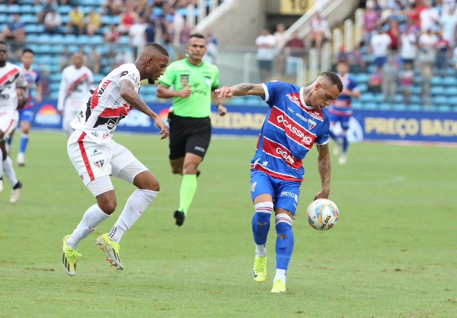 Ferroviário e Fortaleza empatam em 0 a 0