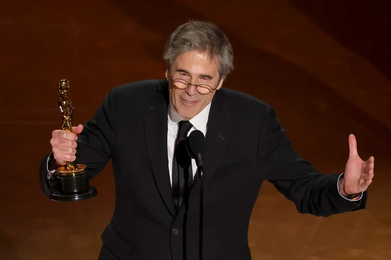 Walter Salles dedicou a vitória a Eunice Paiva e às atrizes Fernanda Montenegro e Fernanda Torres