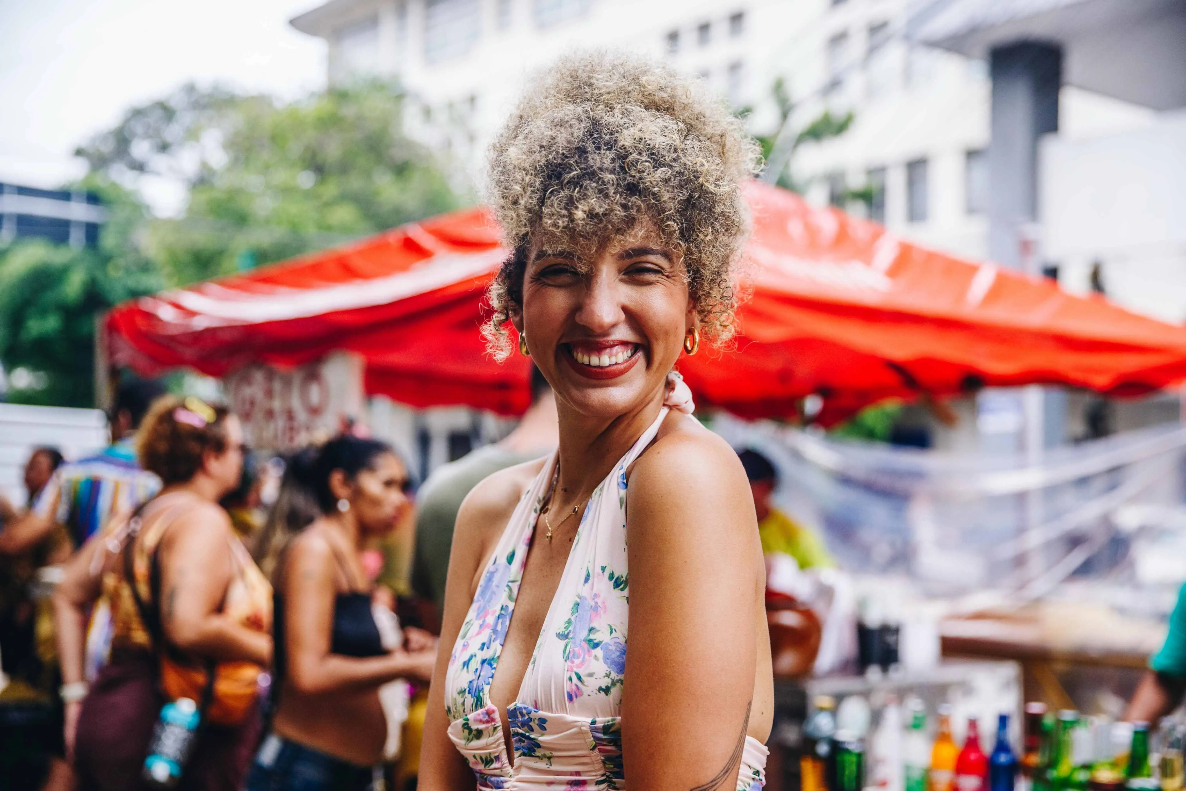 Helena falou sobre a decisão de descentralizar o Carnaval de Fortaleza neste ano