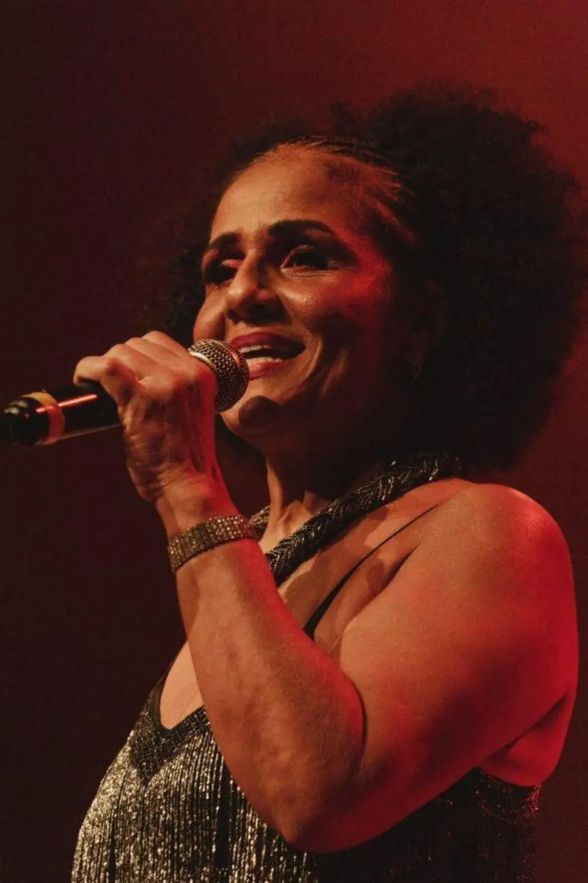 Artista começou a se dedicar profissionalmente à música aos 54 anos