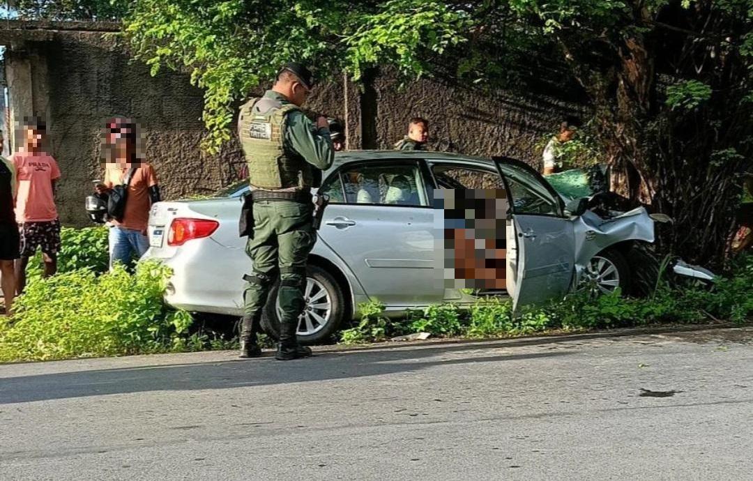 Casal morreu no local do acidente