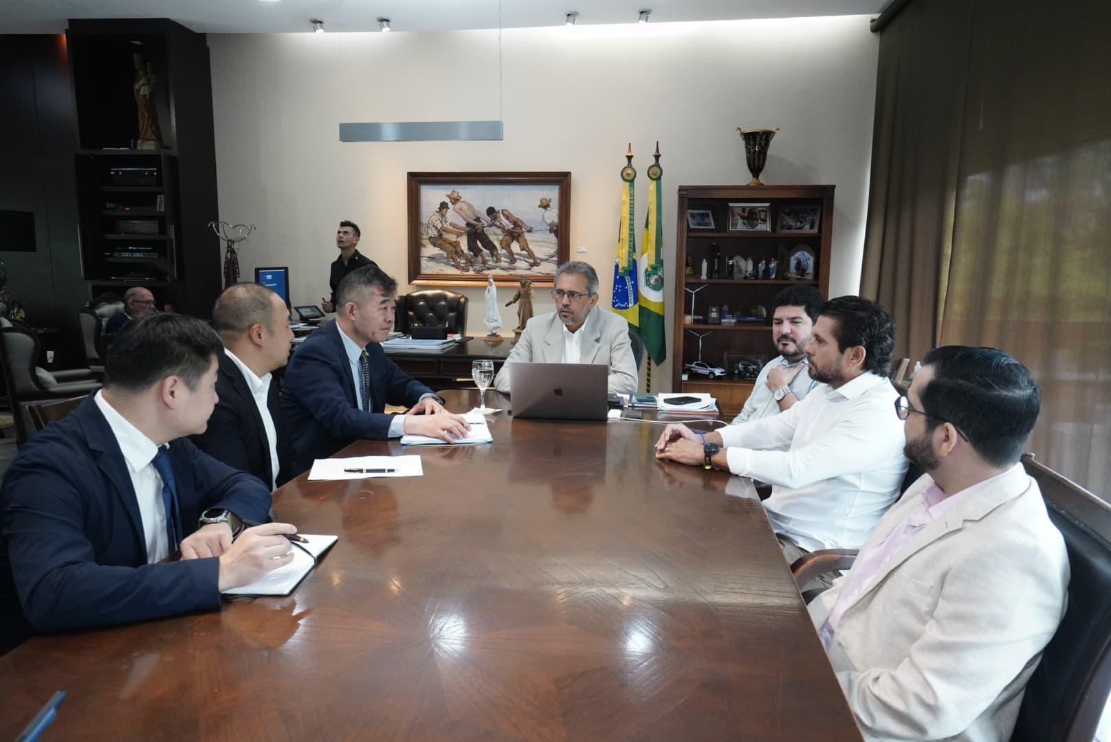 Elmano Reunião chineses