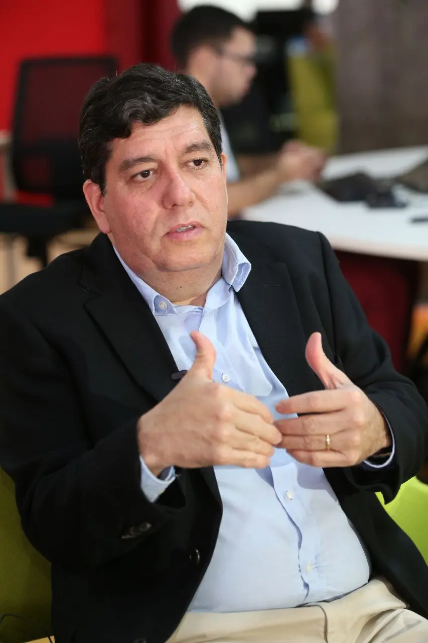 Médico avalia impactos da pandemia para o sistema de Saúde