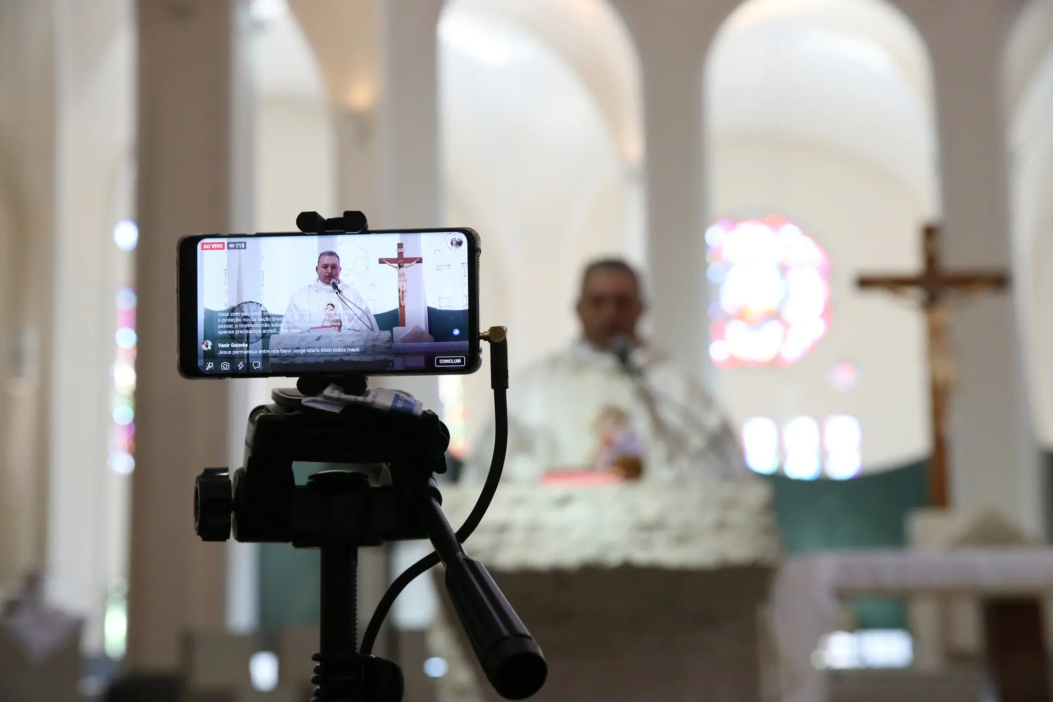 Transmissão remota de missa