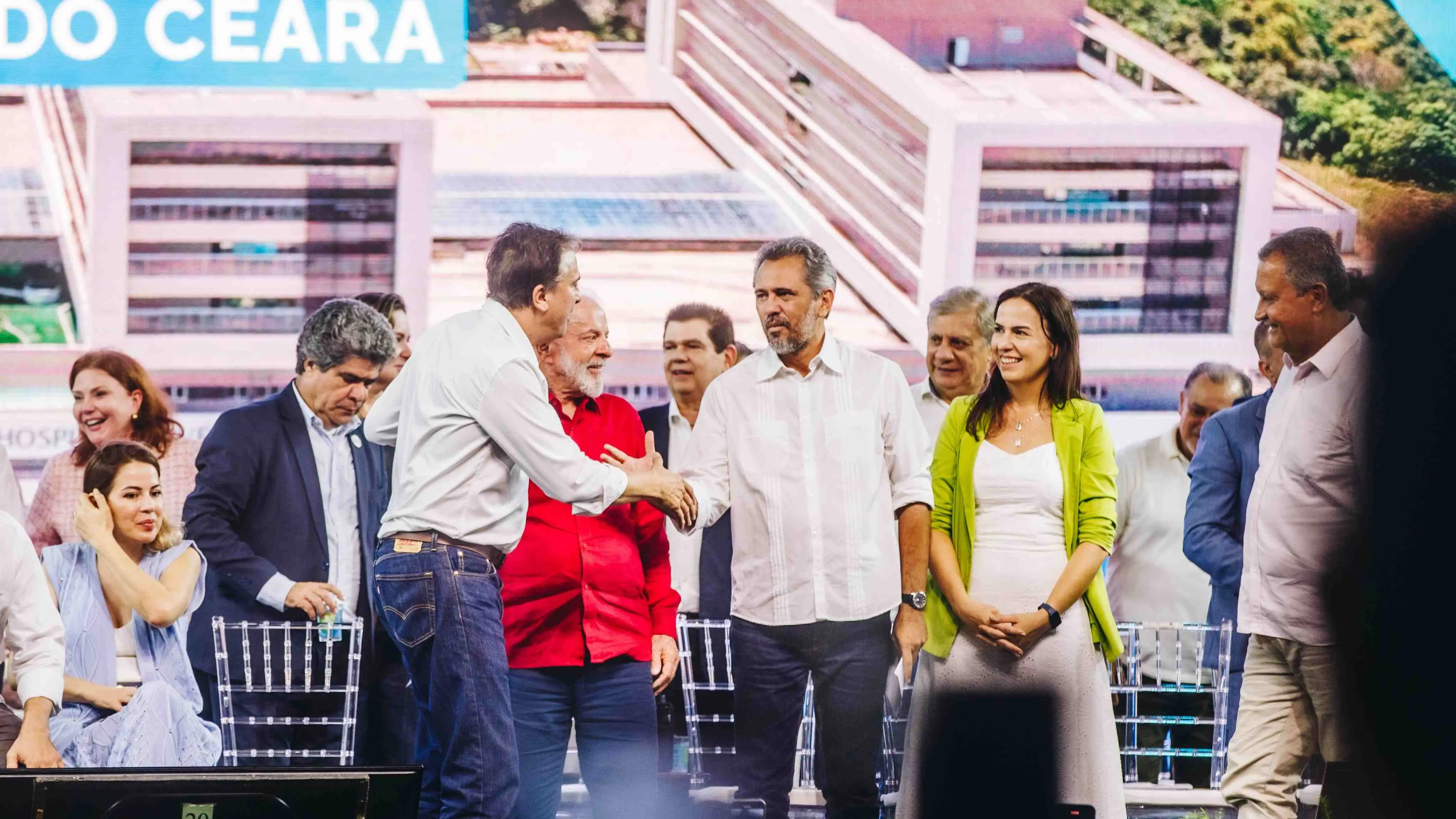 capa da noticia