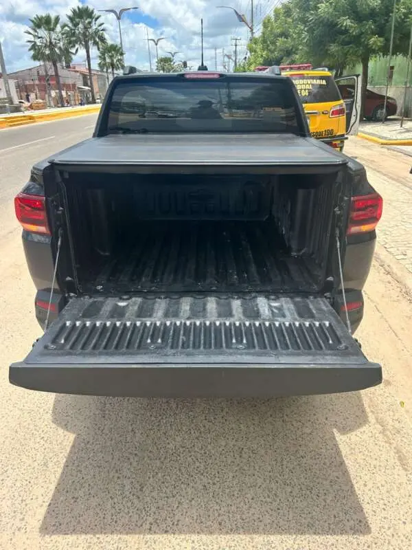 O montante de maconha era levada em carroceria e foi identificada por policiais rodoviários do Ceará no Limoeiro do Norte, no Ceará