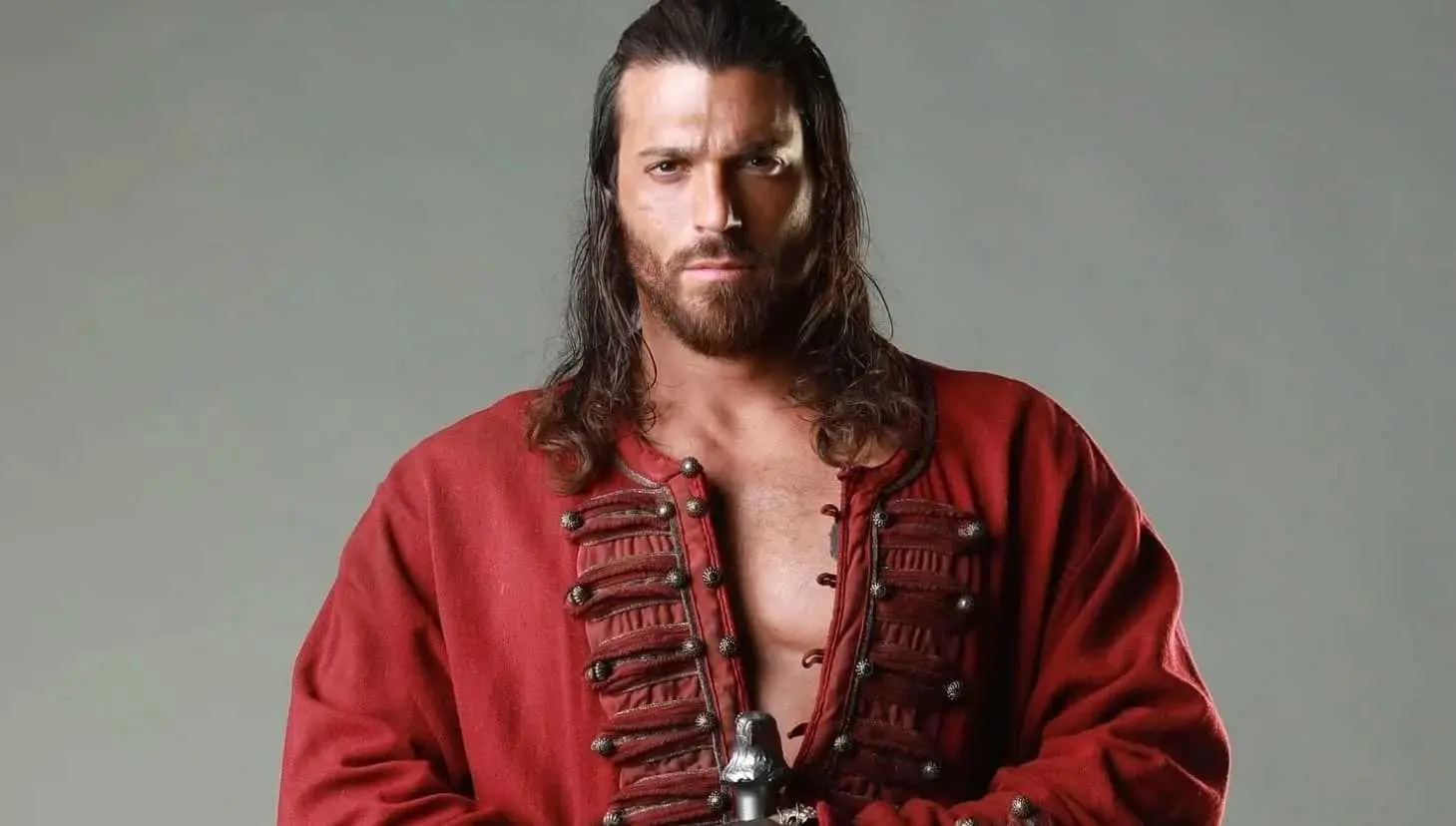 ator can yaman na novela el turco