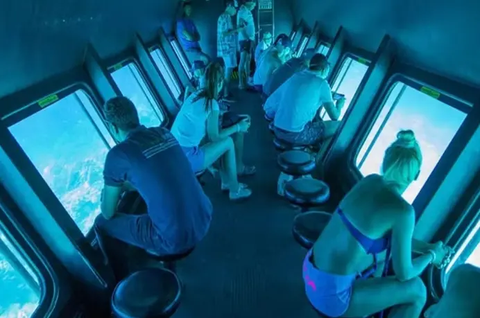 Sinbad Submarine, submarino que naufragou no Mar Morto, no Egito