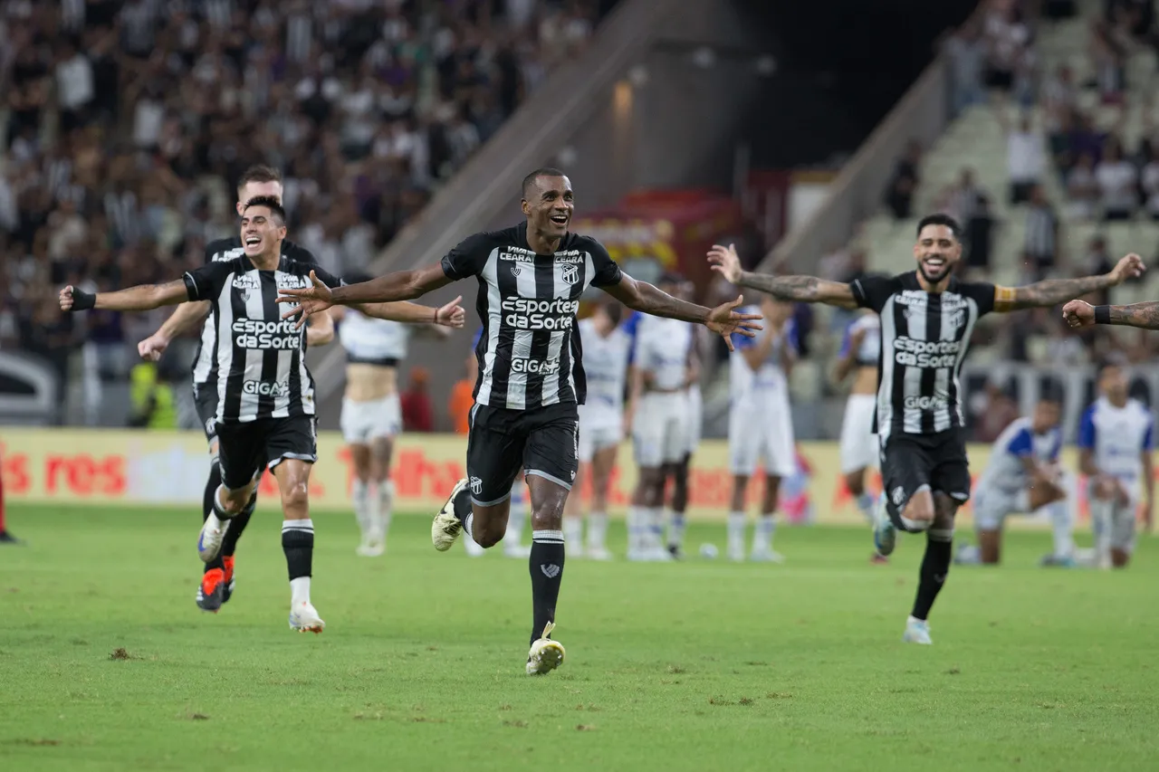 O Ceará chega para a Série A após bom início de temporada e sonhando com um campeonato seguro