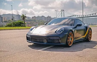 A Justiça Federal autorizou a PF a usar a Porsche 911 Turbo