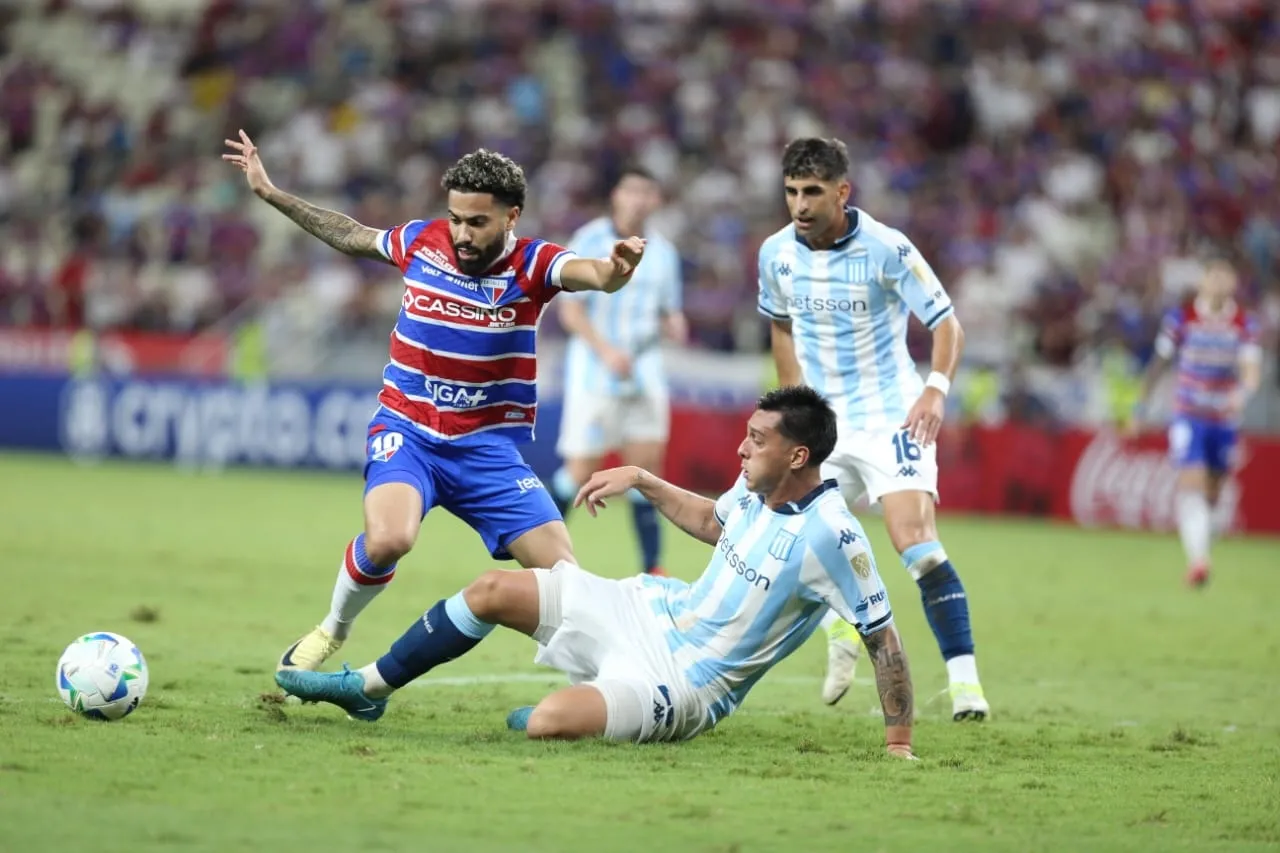 O Fortaleza pouco criou ao longo dos 90 minutos e foi presa fácil para o Racing