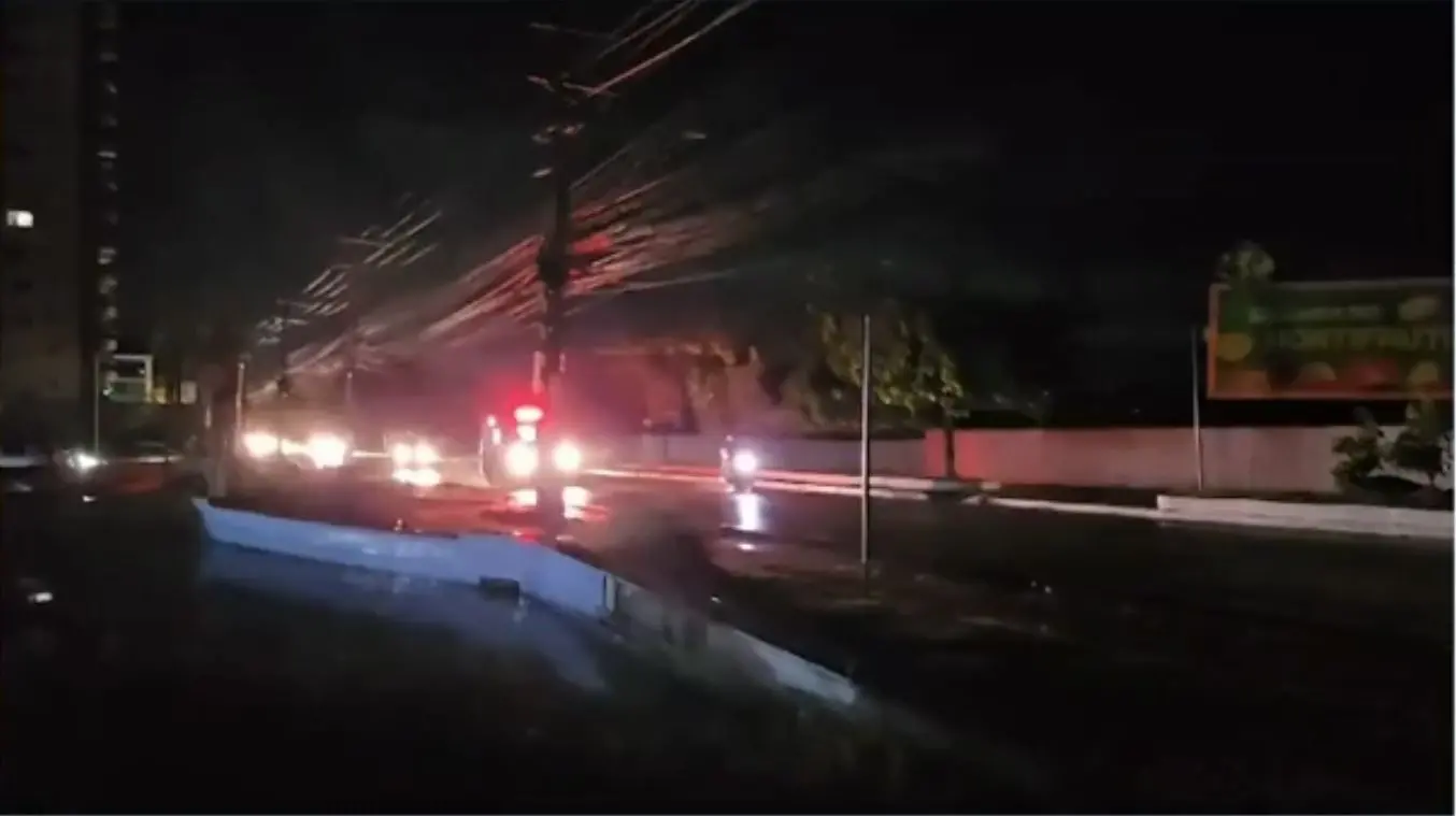 Apagão em bairros de Manaus