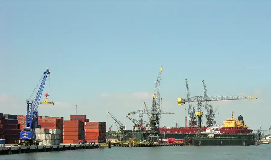 Foto que contém o Porto de Roterdã